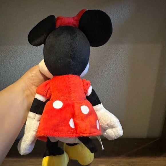 NWOT Disney Classic Minnie Mouse Plush 12” - Picture 4 of 8